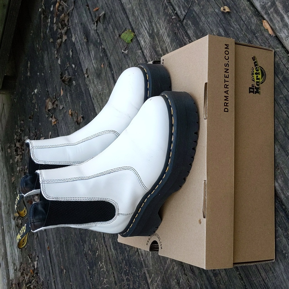 Dr. Martens 2976 Platform Quad